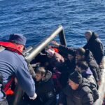 Muğla açıklarında 51 düzensiz göçmen kurtarıldı